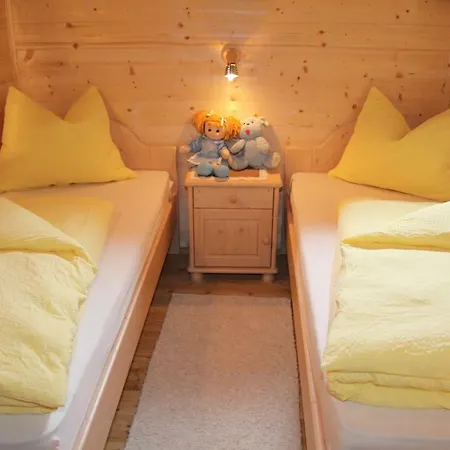 Neu-schoetzerhof Farm stay